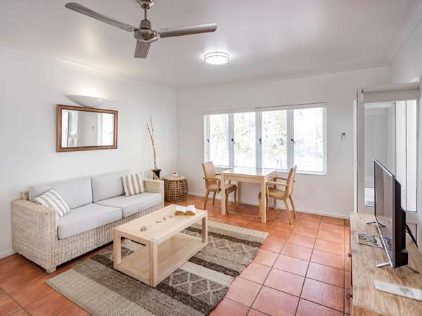 THE REEF HOUSE PALM COVE - Photo 34