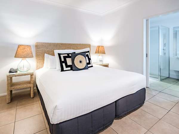THE REEF HOUSE PALM COVE - Photo 15