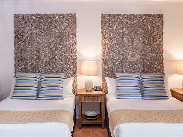 THE REEF HOUSE PALM COVE - Photo 16