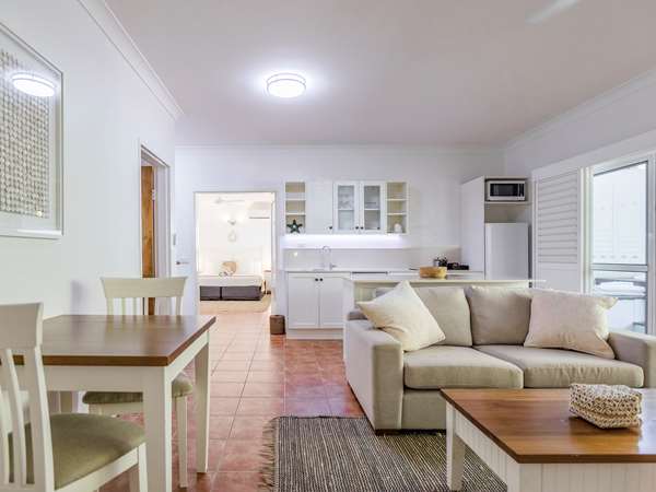 THE REEF HOUSE PALM COVE - Photo 26