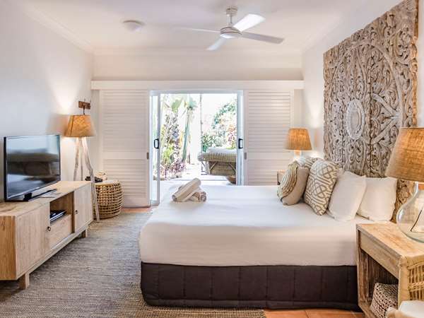 THE REEF HOUSE PALM COVE - Photo 8