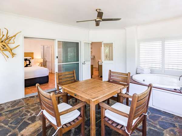 THE REEF HOUSE PALM COVE - Photo 11