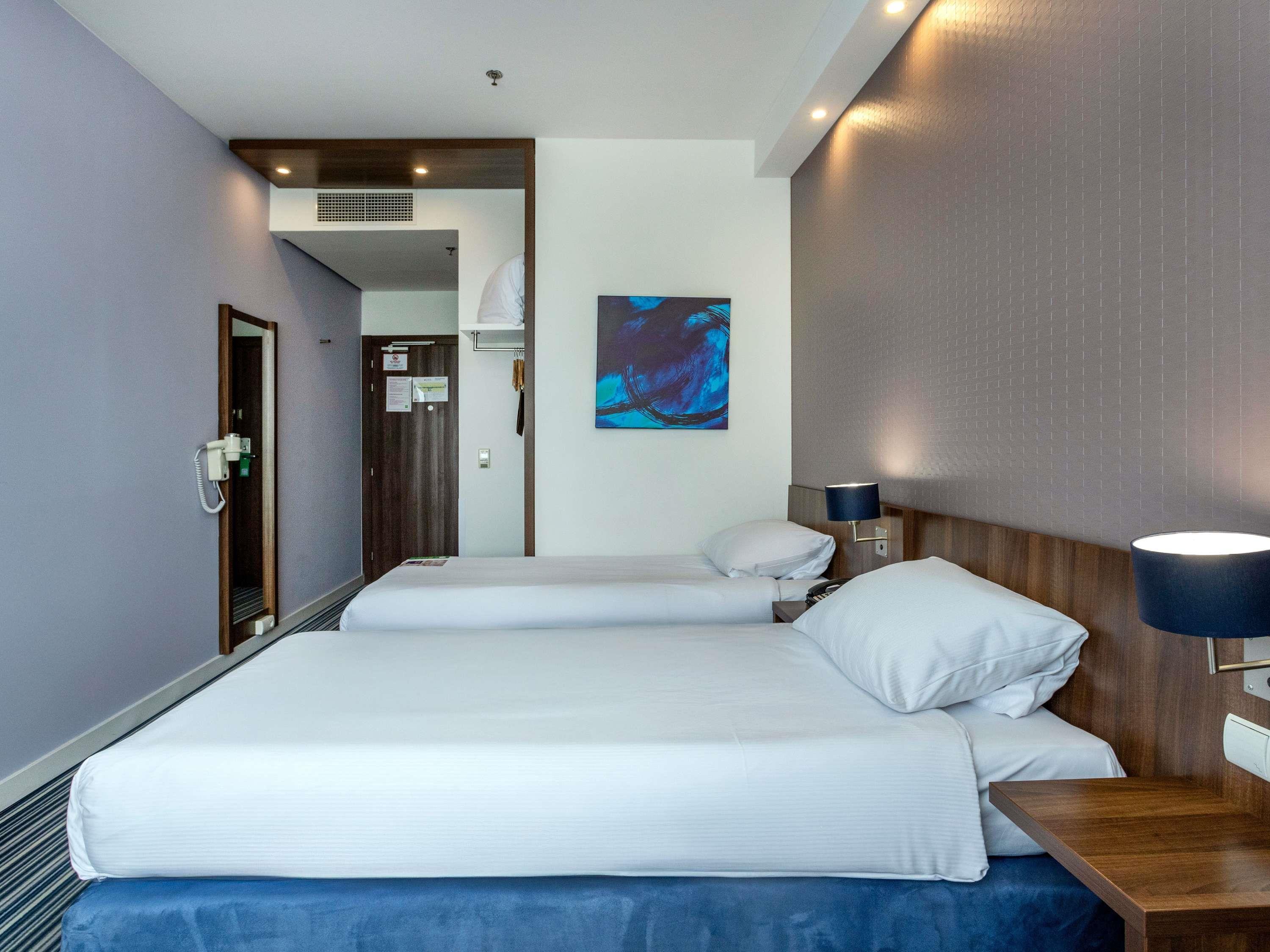ibis Styles Walbrzych - Tap to explore photos