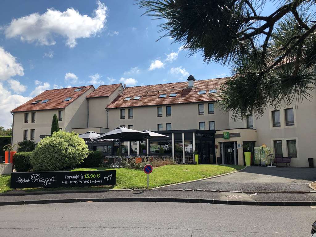 ibis Styles Clermont-Ferrand Le Brézet Airport - Tap to explore photos