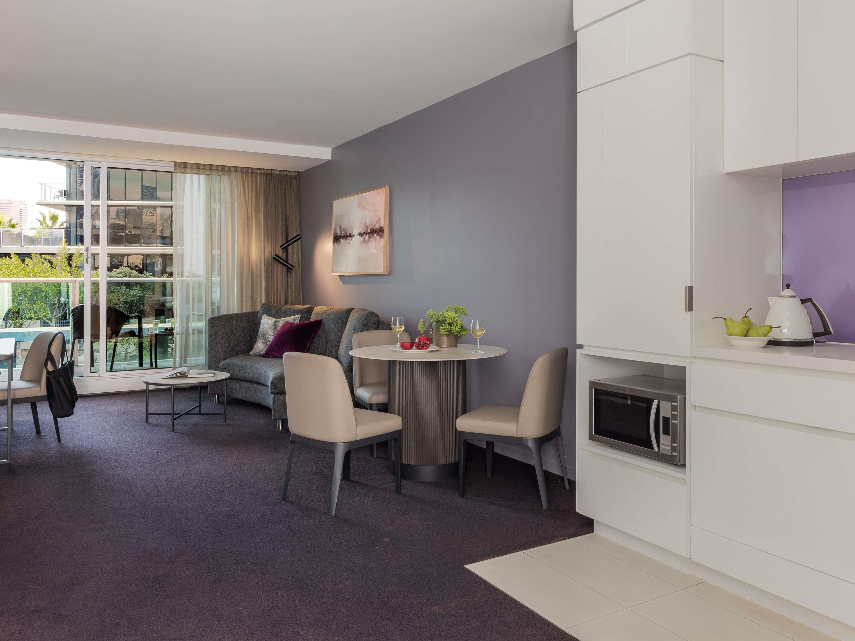 The Sebel Melbourne Docklands Hotel Room Type - 2 BEDROOM 1 BATHROOM APARTMENT (1 King Bed + 1 Queen or 2 Queen Split Beds) The Sebel Melbourne Docklands Hotel Room Type - 2 BEDROOM 1 BATHROOM APARTMENT (1 King Bed + 1 Queen or 2 Queen Split Beds)