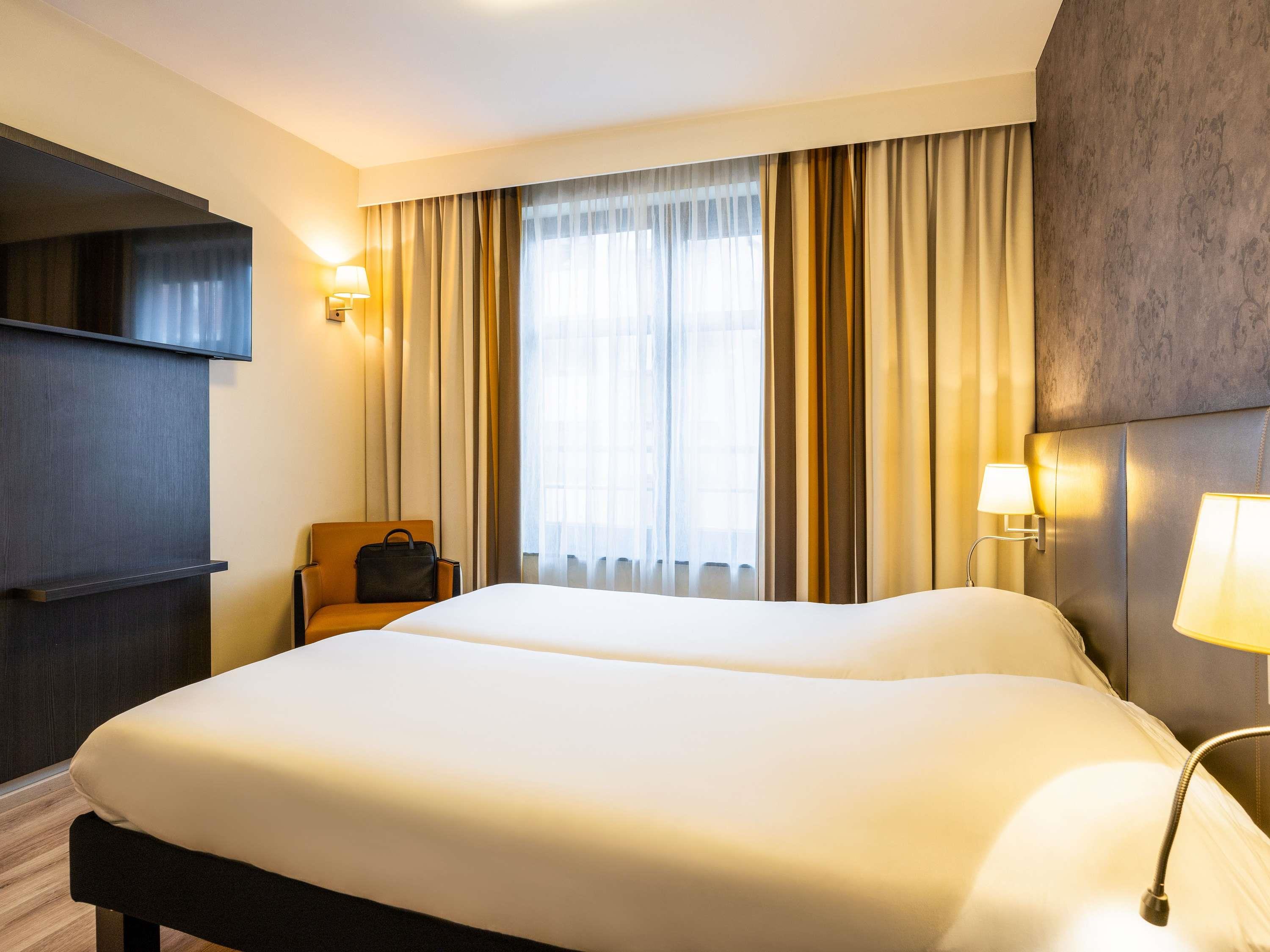IBIS STYLES BRUSSELS STEPHANIE Room Type - Standard Room with 2 single beds