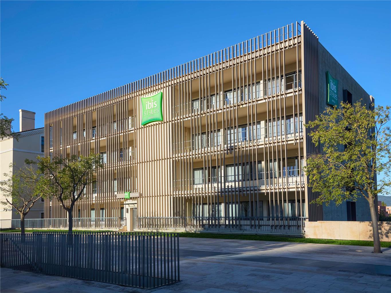Ibis Styles Montelimar Center