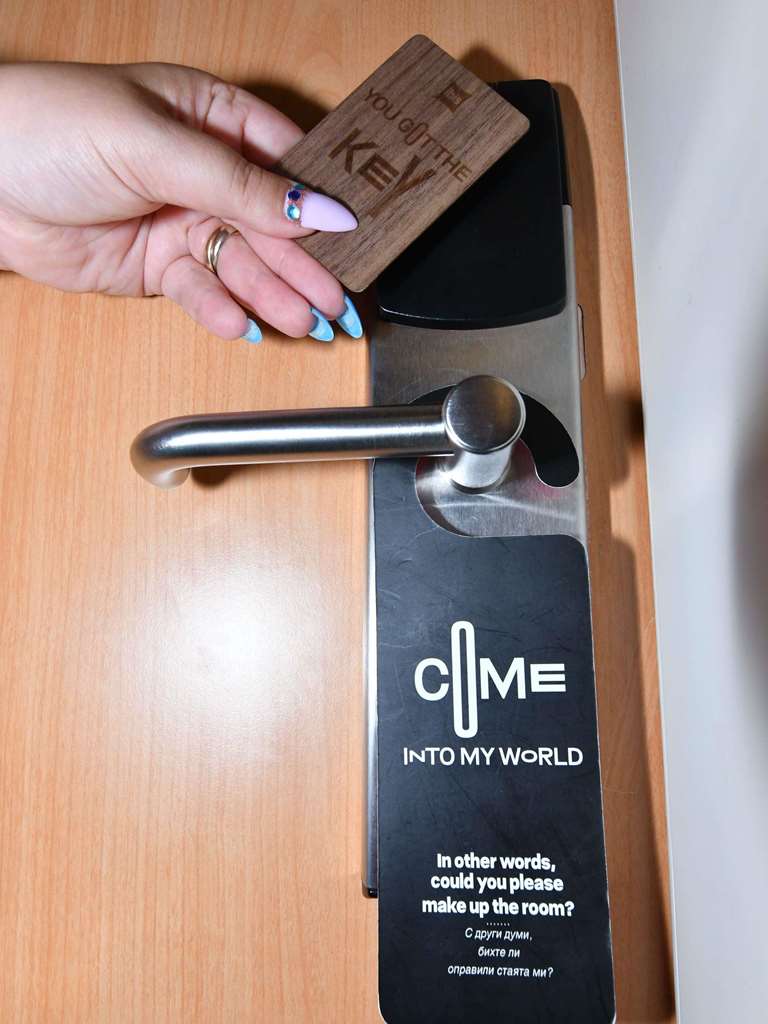 Ibis Sofia Airport Room Type - Standard Room with 2 single beds