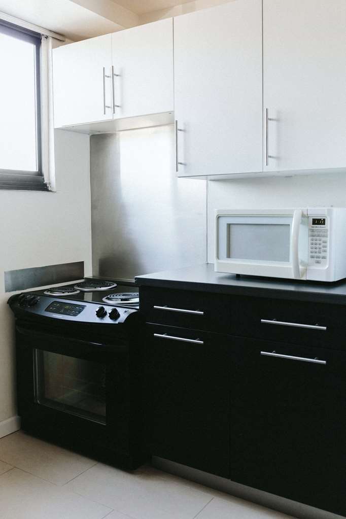 Stamford Suites Hotel-guestroom-Guest Room,Suite,Indoor/Interior,On-Site.jpg