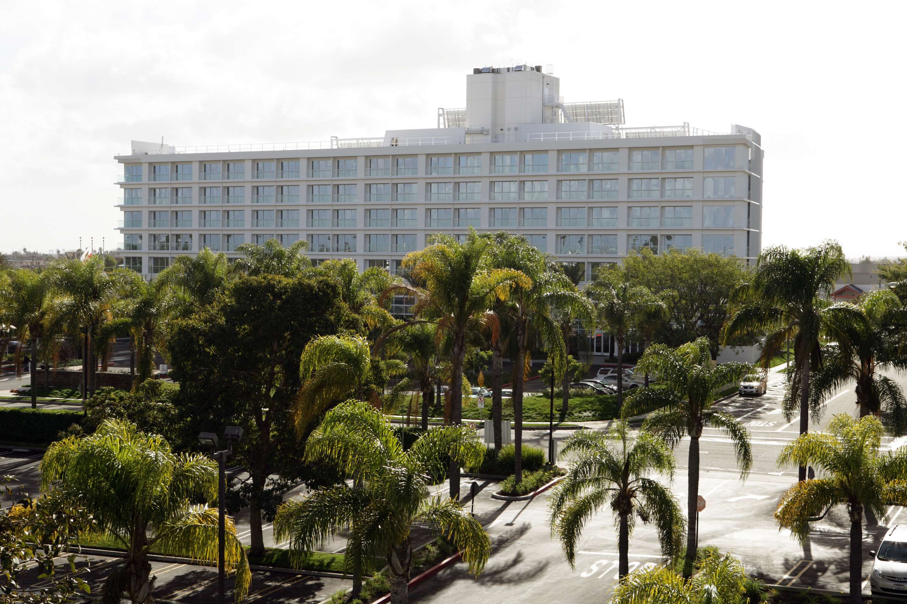 Miyako Hybrid Hotel Pictures | Miyako Hybrid Hotel Torrance