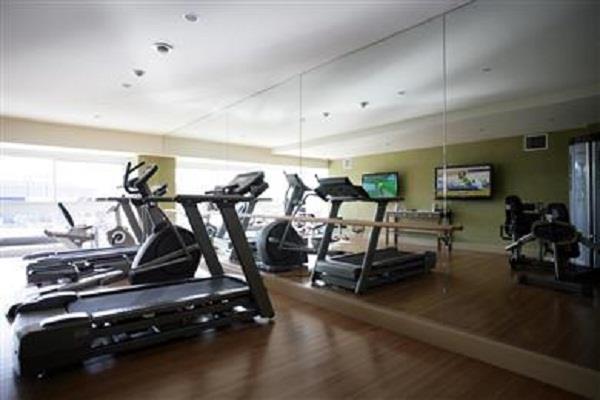 Health Club | Miyako Hybrid Hotel Torrance