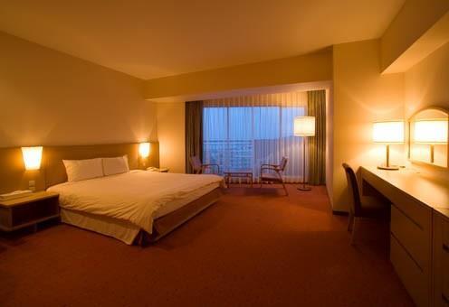 Okinawa Grand Mer Resort-guestroom-Guest Room,Indoor/Interior,On-Site.jpg