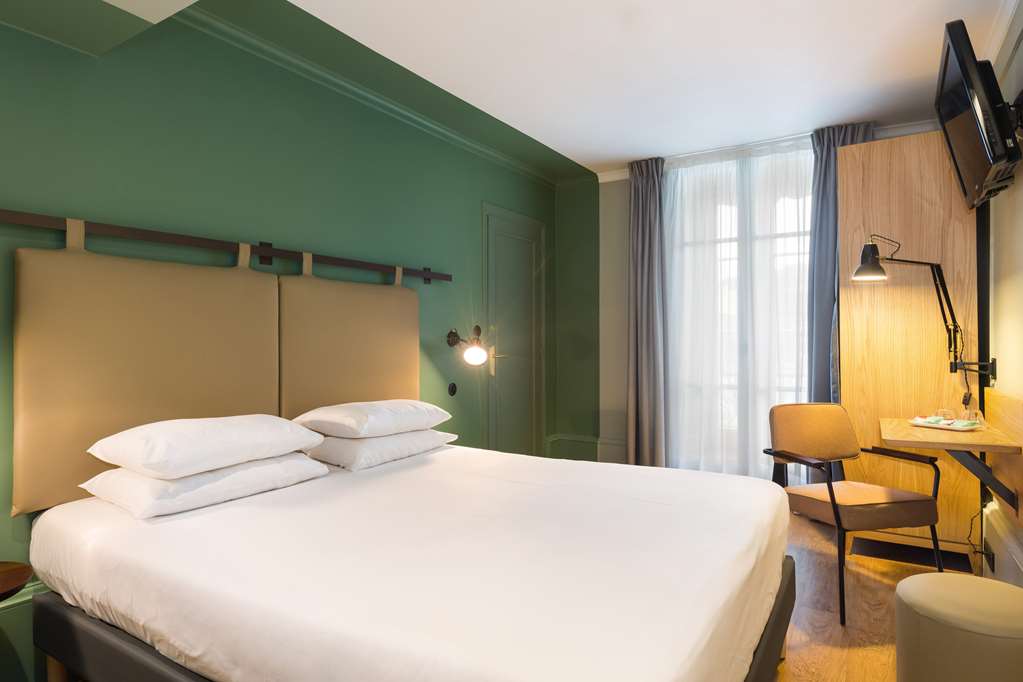 HC Silky Hotel-guestroom-Guest Room,Indoor/Interior,On-Site.jpg
