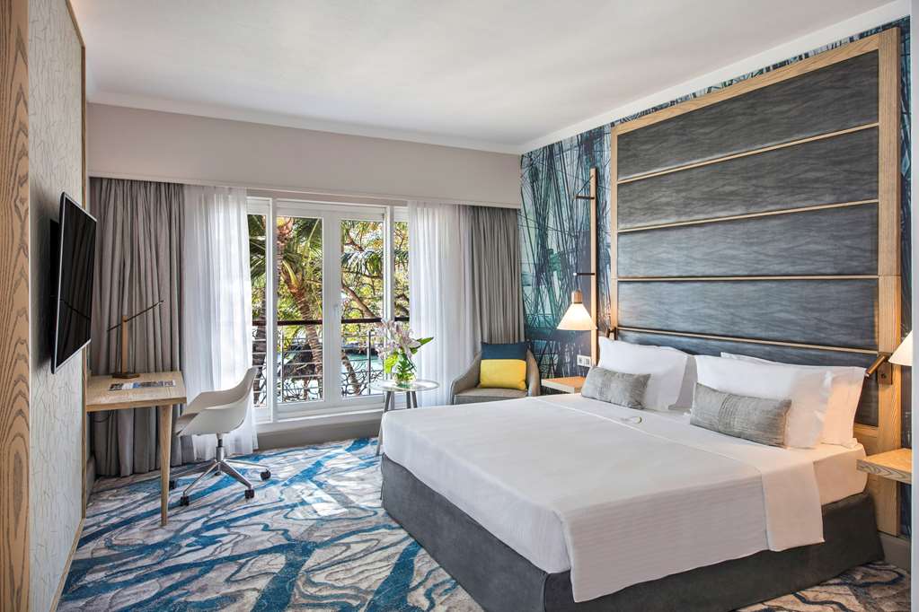 Le Suffren Hotel And Marina-guestroom-Guest Room,On-Site.jpg