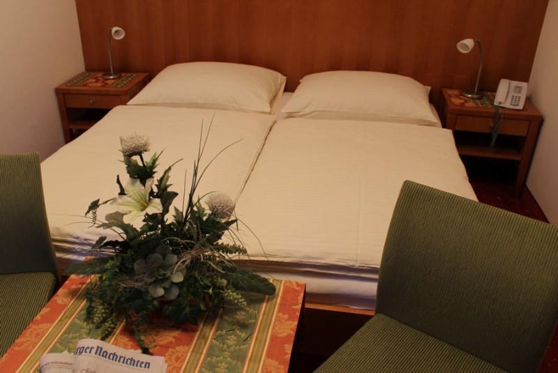 Airporthotel Salzburg-guestroom-Guest Room,Indoor/Interior,On-Site.jpg