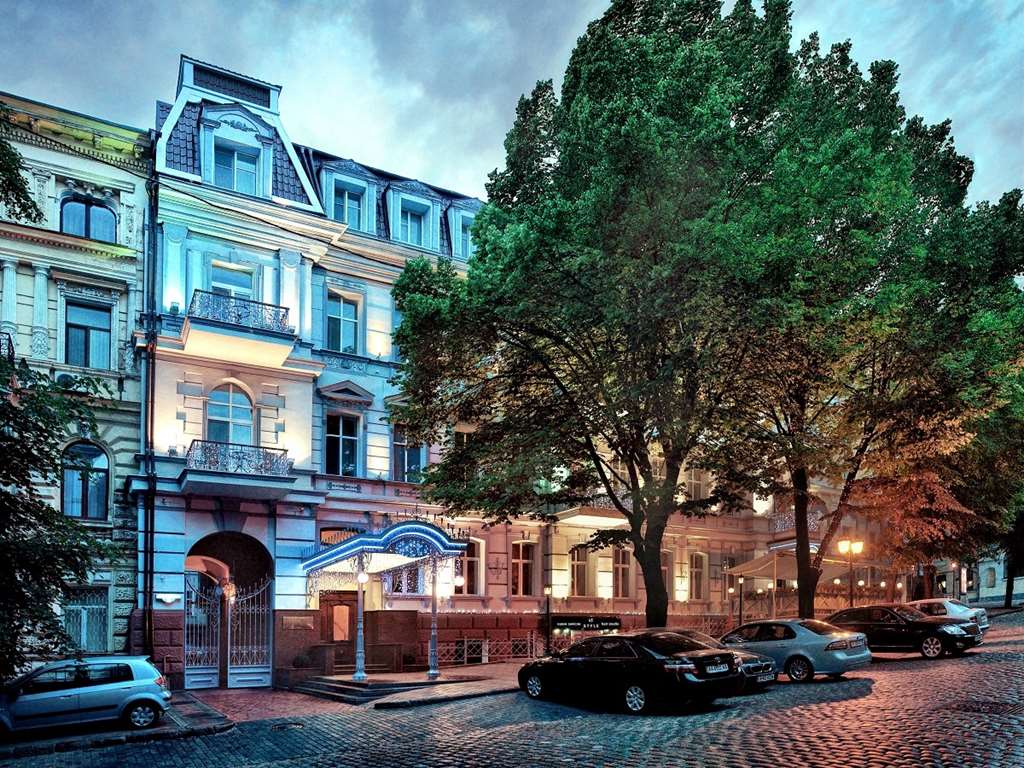 Continental Business Hotel