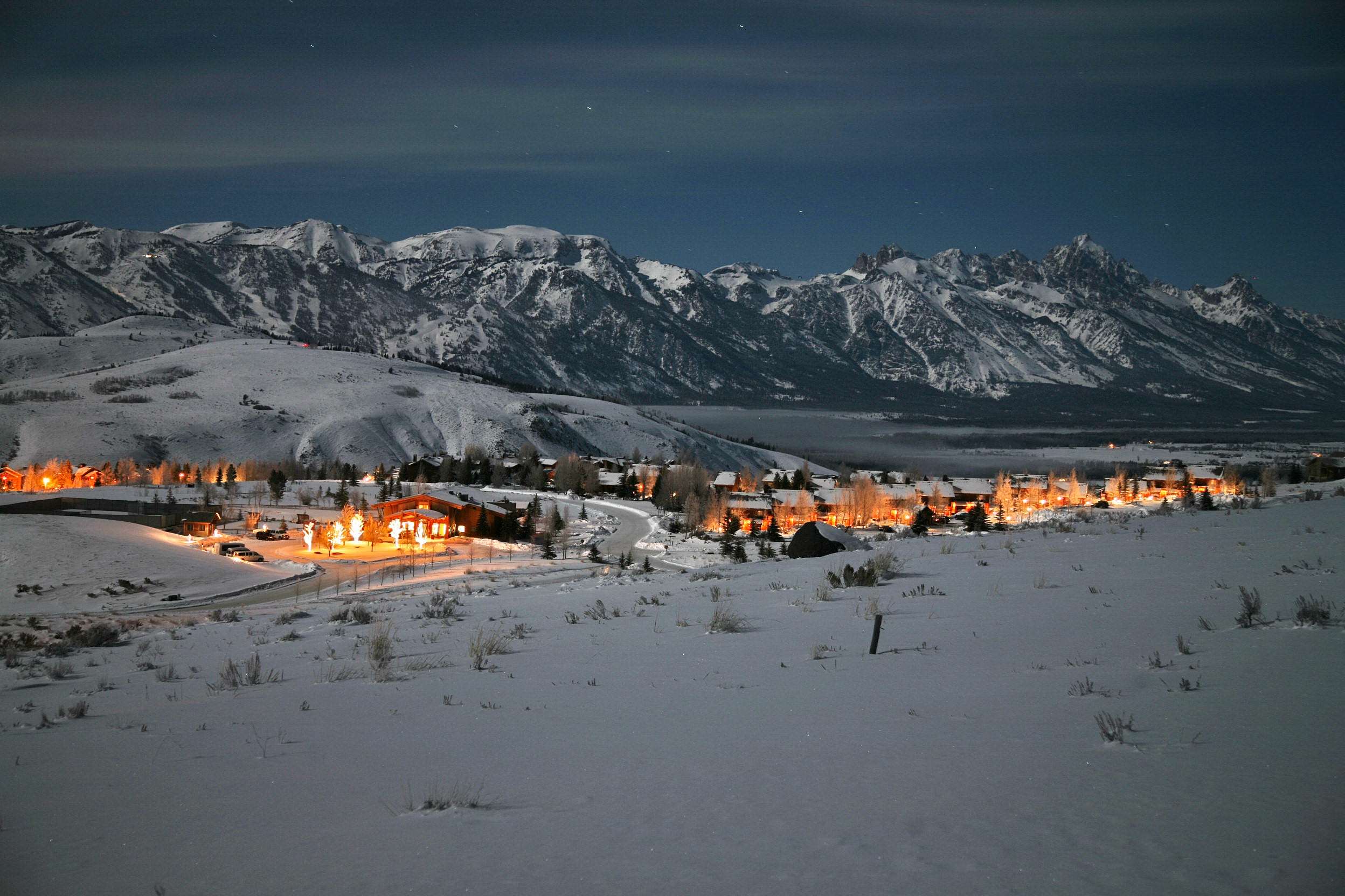 The Ranch w/Full Moon | Spring Creek Ranch