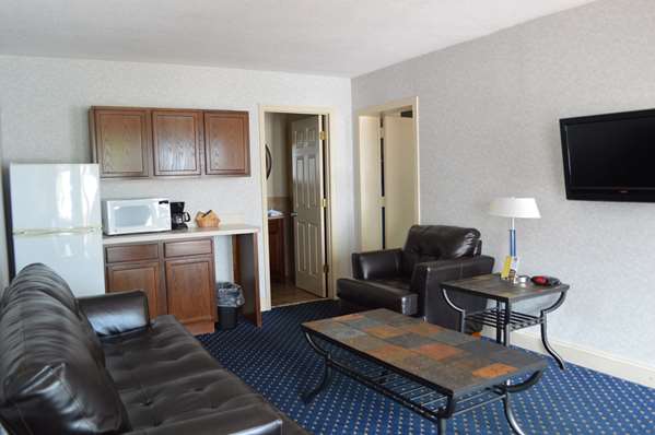 Suite - Bluegrass Extended Stay Hotel Lexington