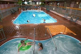 Pool - Auburn Place Hotel & Suites Cape Girardeau - I-55, Exit 96