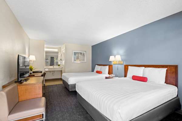  - Good Nite Inn Calabasas