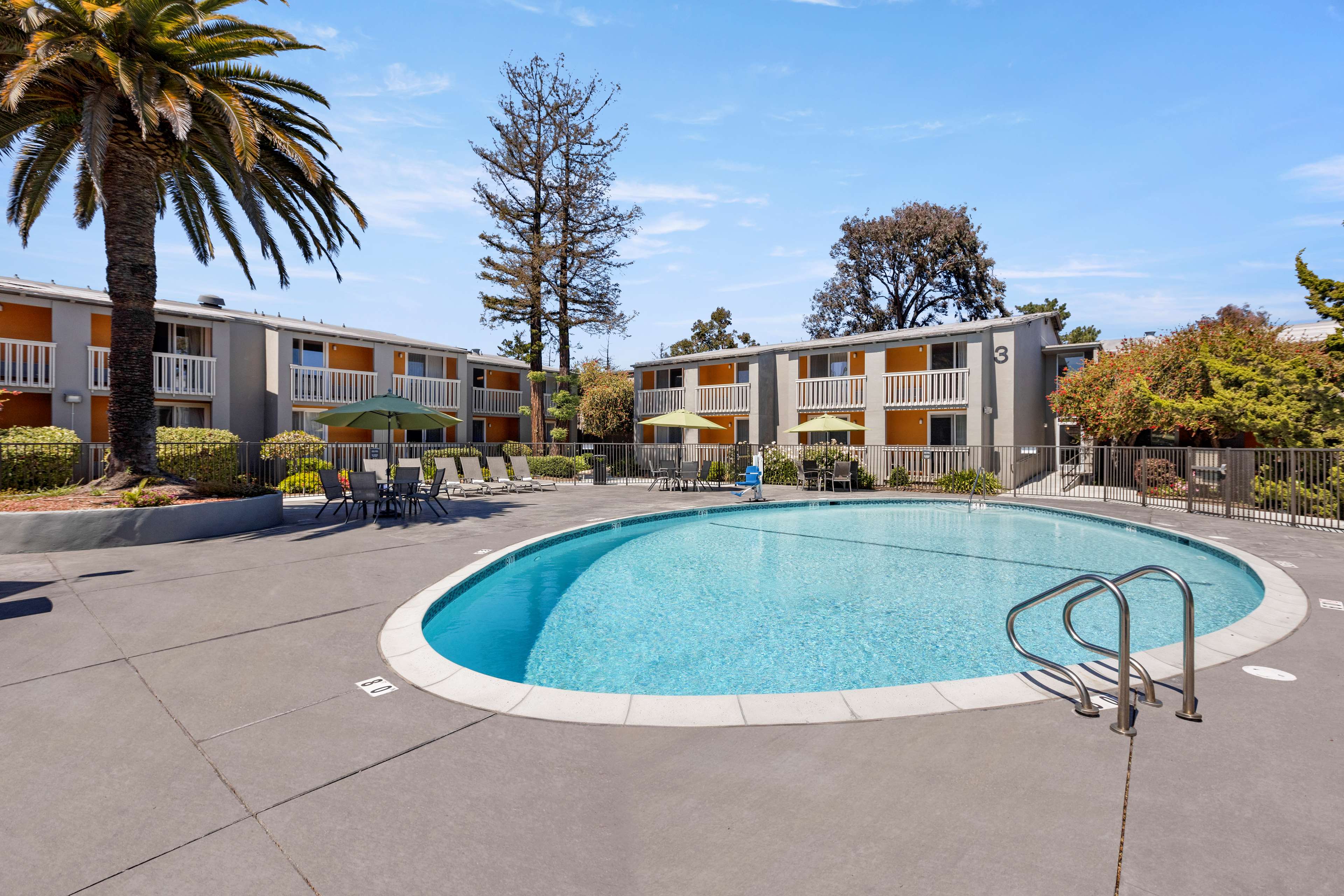 Good Nite Inn - Redwood City