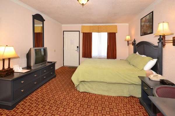  - Santa Clarita Motel Newhall