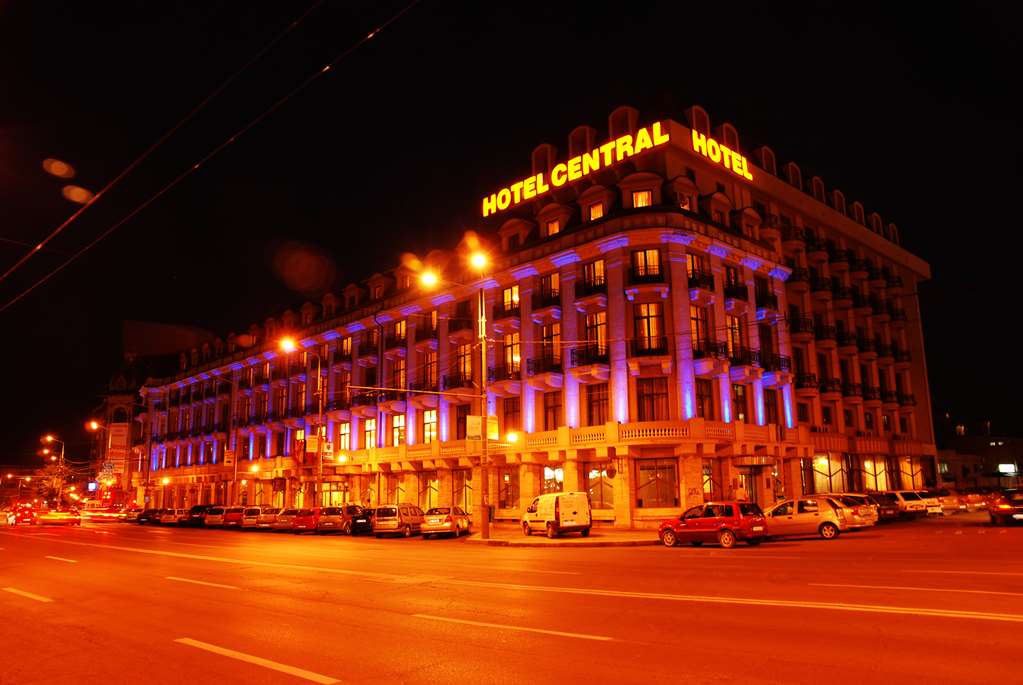 Central Hotel