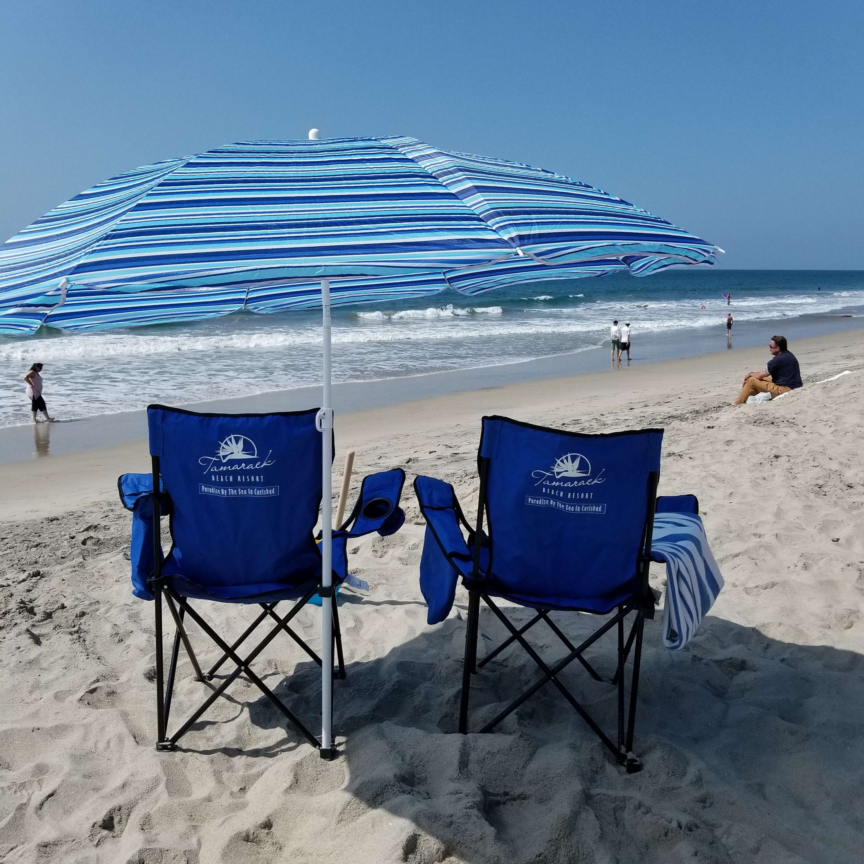 Complimentary Beach Rentals | Tamarack Beach Resort Hotel