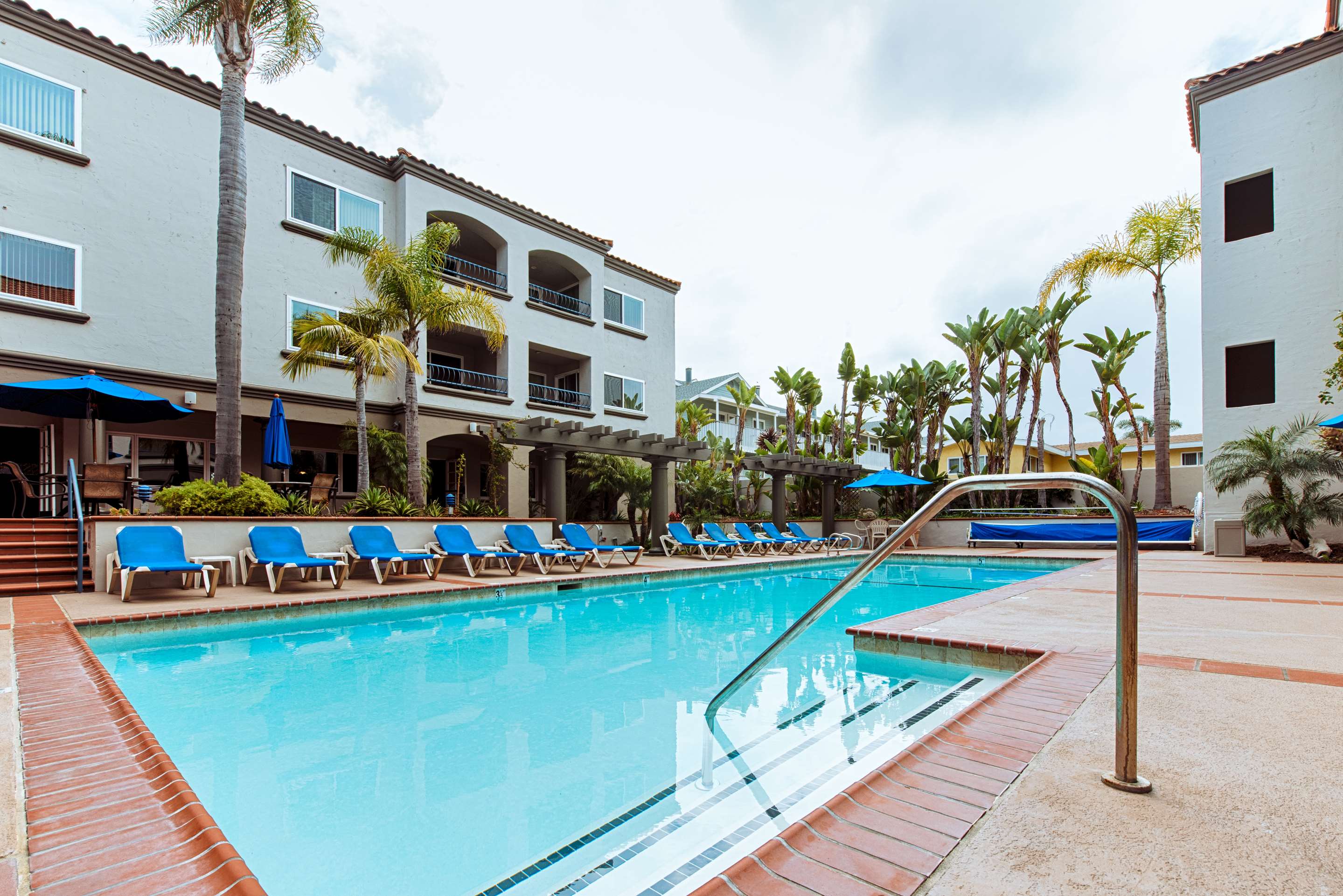 Heated Pool | Tamarack Beach Resort Hotel