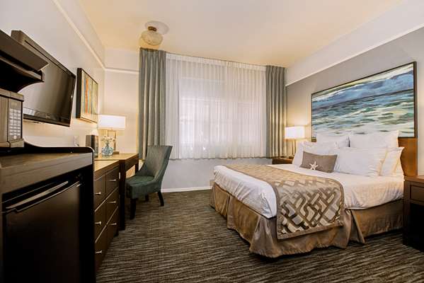  - Tamarack Beach Resort Carlsbad