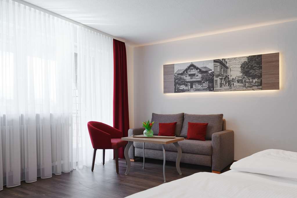 TOP CCL RITTER BADENWEILER-guestroom-Guest Room,On-Site.jpg