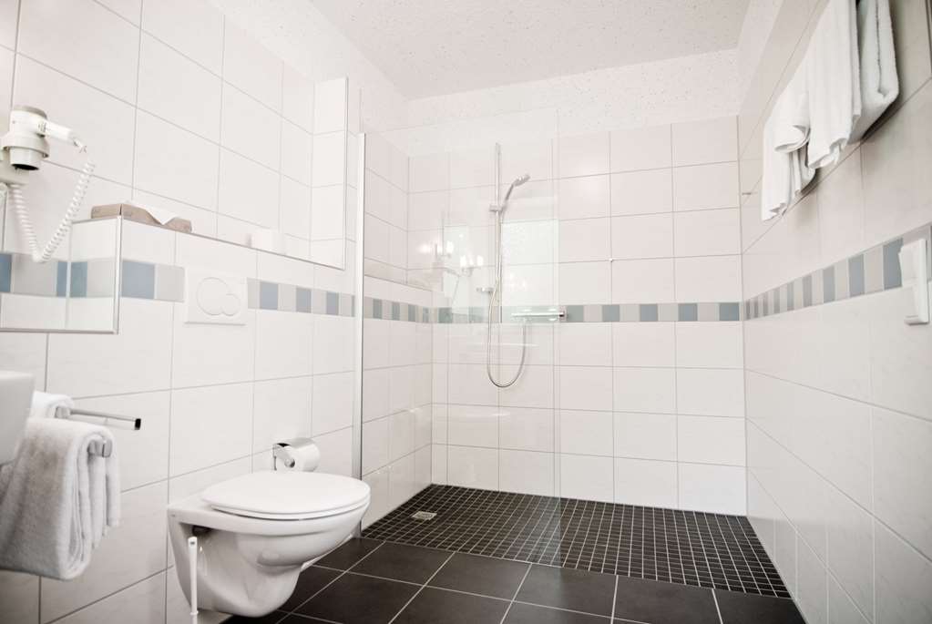 TOP KHR PARKHOTEL FULDA-guestroom-Guest Room,On-Site.jpg