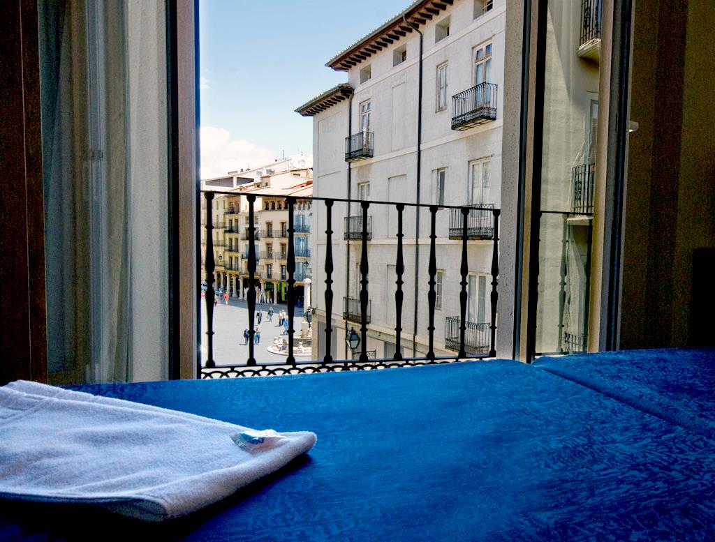 HOTEL TORICO PLAZA-guestroom-Guest Room,Guest Room Amenity,On-Site.jpg