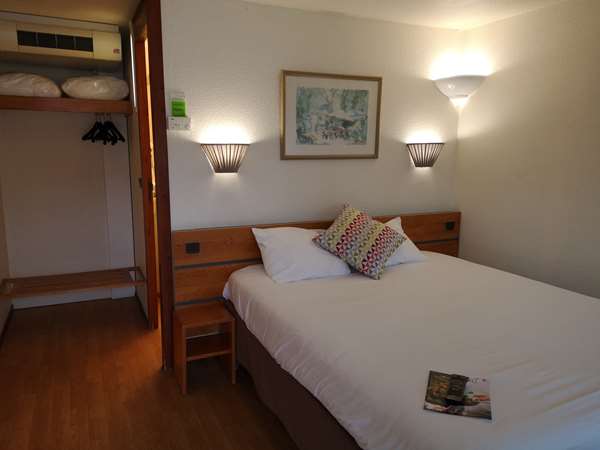 Hotel CAMPANILE ANGERS OUEST - Beaucouzé - Standard Room