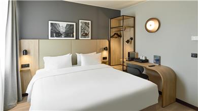 HÔTEL CAMPANILE PRIME – ARGENTEUIL