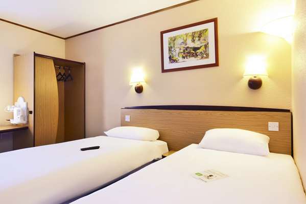 巴兹尔登—伦敦东部康铂酒店