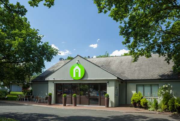 巴兹尔登—伦敦东部康铂酒店