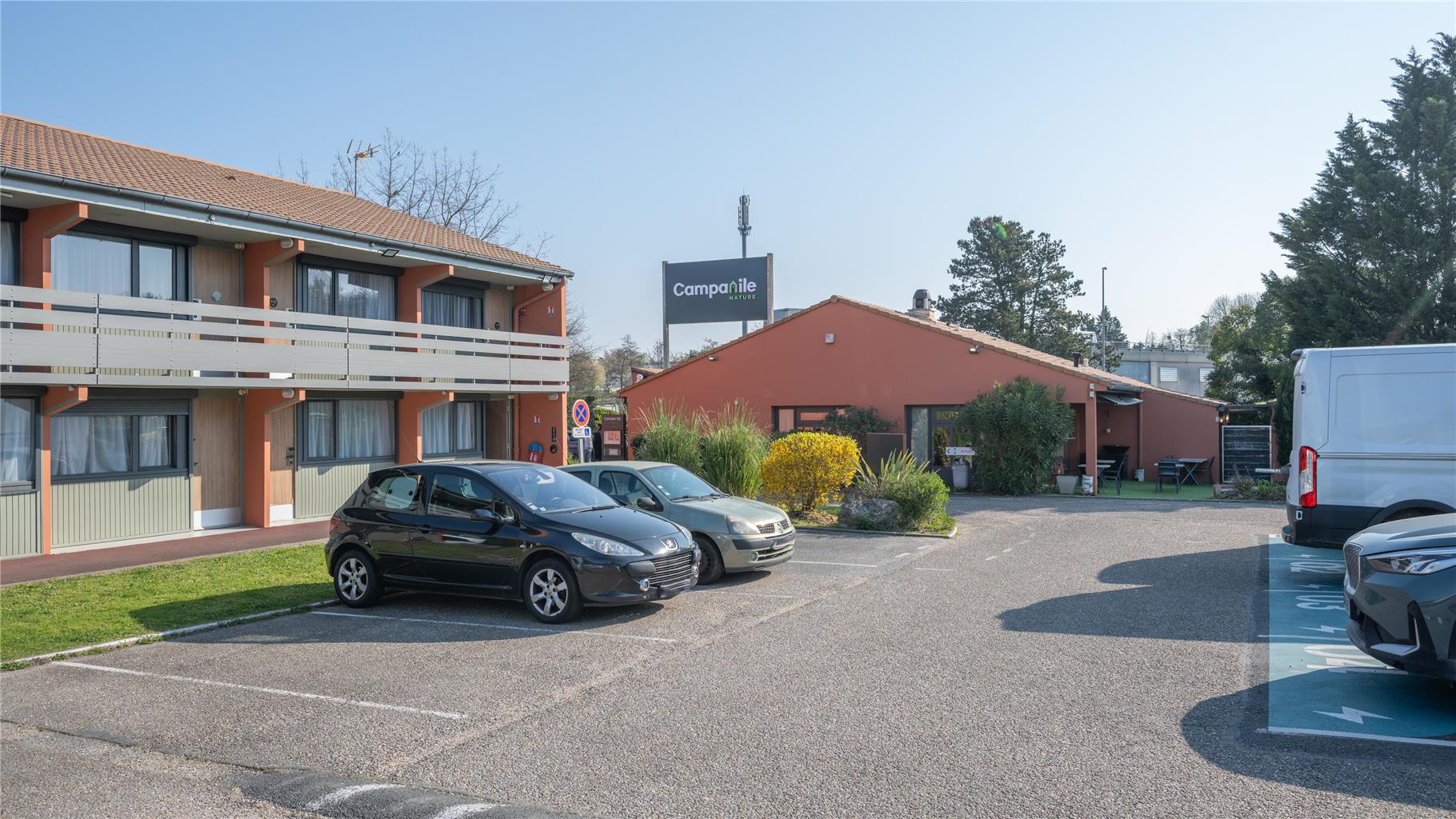 Campanile Hotel