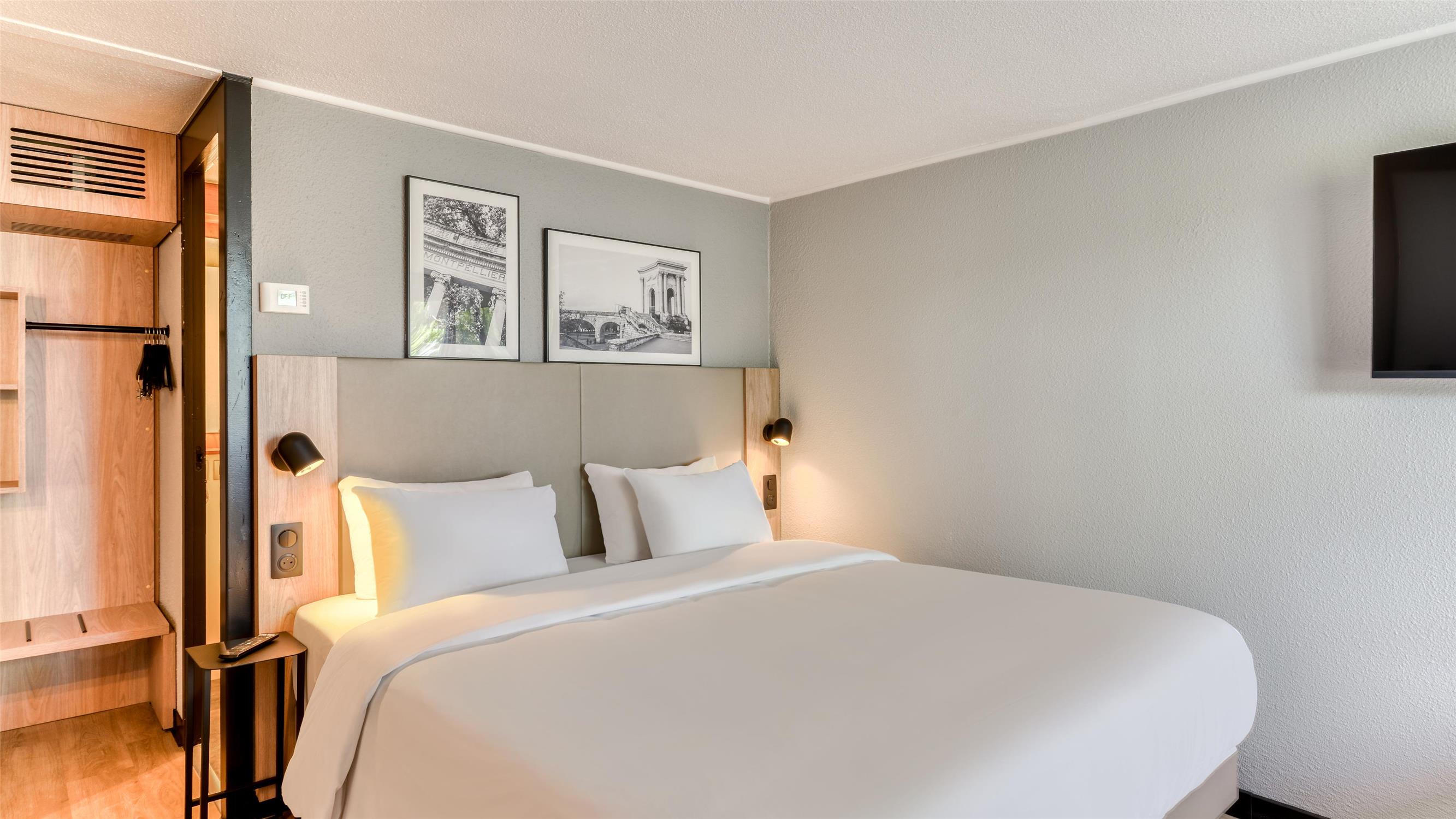 HOTEL CAMPANILE NATURE - BORDEAUX EST ARTIGUES - CA Nature Bdx Artigues - SK