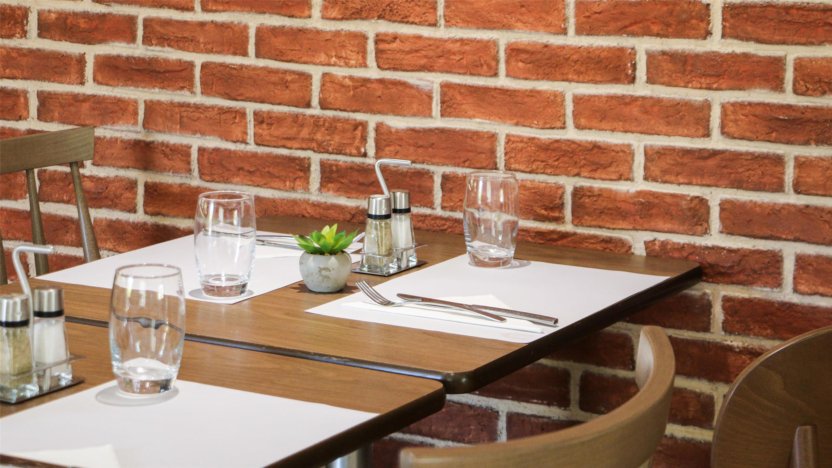 HÔTEL CAMPANILE NATURE - BREST GOUESNOU AEROPORT - null