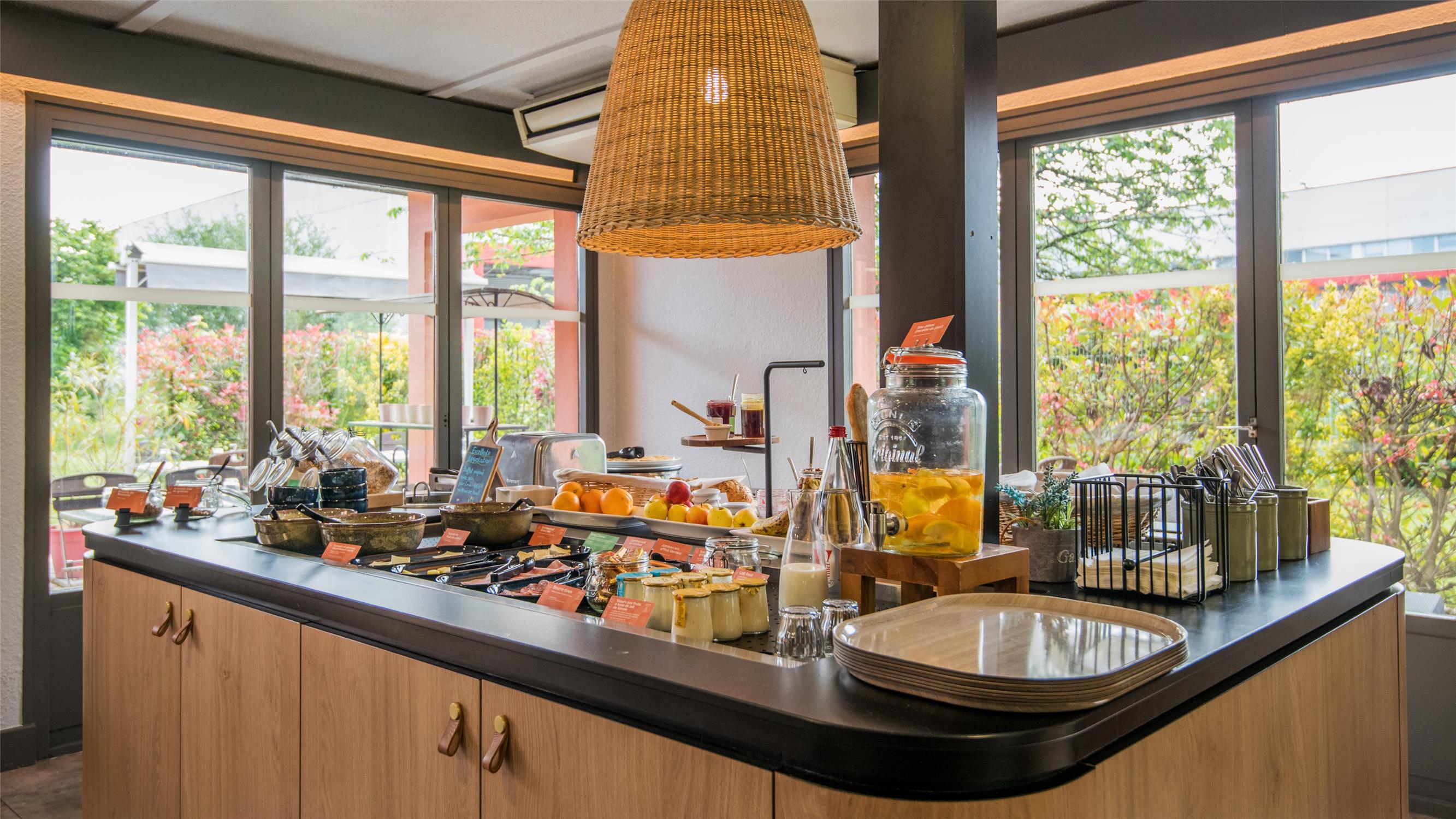 HOTEL CAMPANILE NATURE - BRIVE-LA-GAILLARDE - Campanile NATURE - Brive-la-Gaillarde - BREAKFAST
