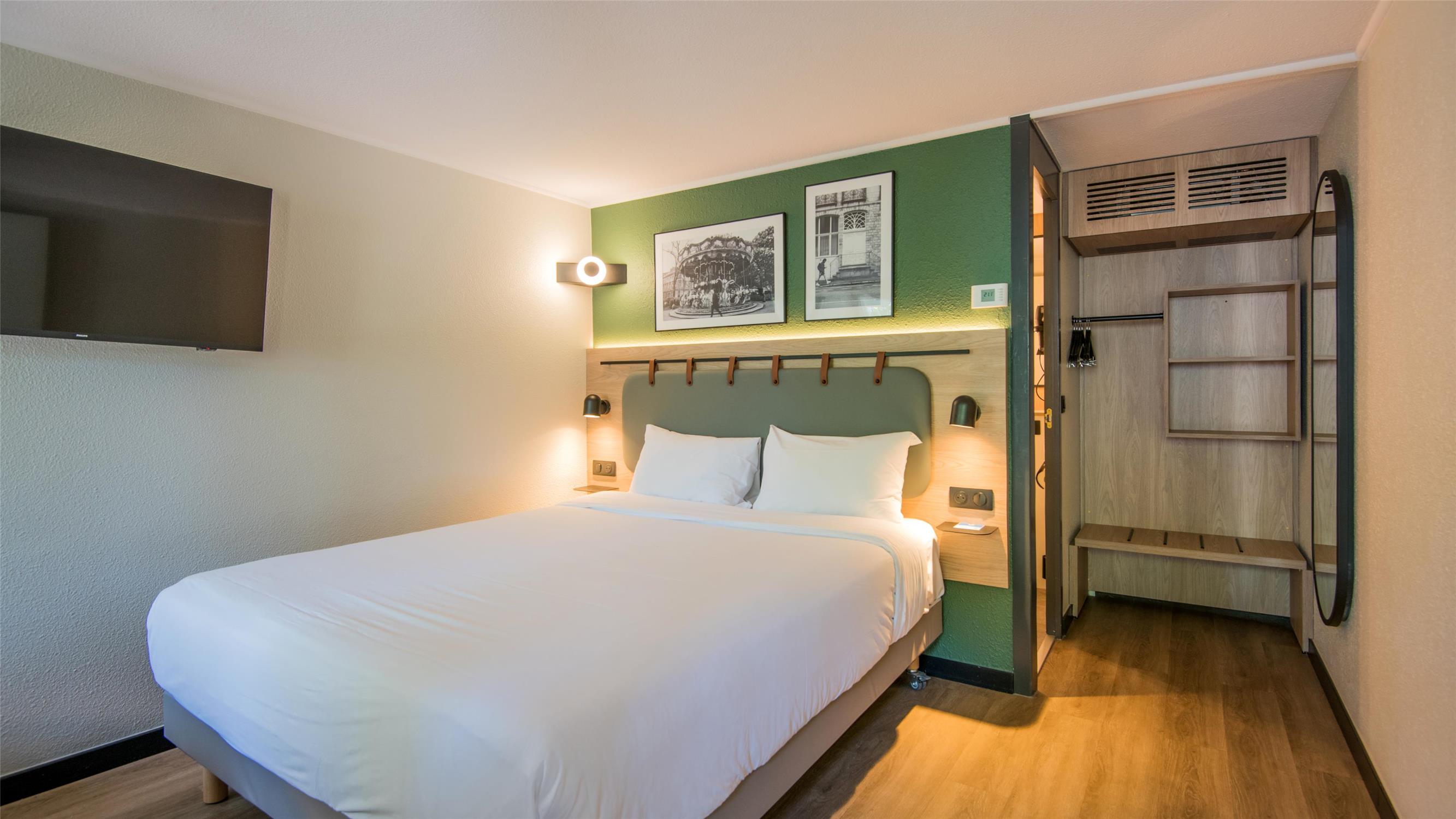 HOTEL CAMPANILE BRIVE LA GAILLARDE OUEST - Campanile NATURE - Brive - Standard Queen