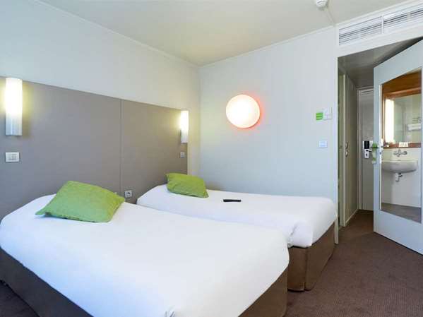 Hôtel HOTEL Campanile Cergy-Pontoise - Chambre Standard - Nouvelle Génération