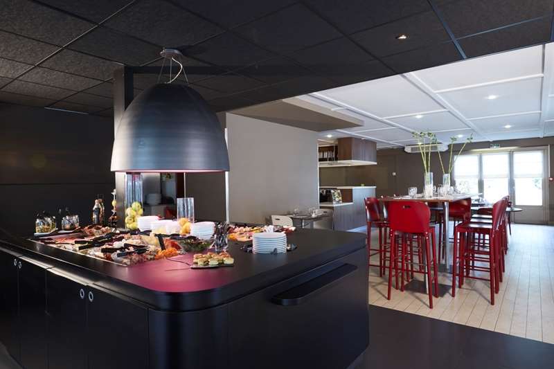 hotel-restaurant-3-star-cergy-pontoise-campanile