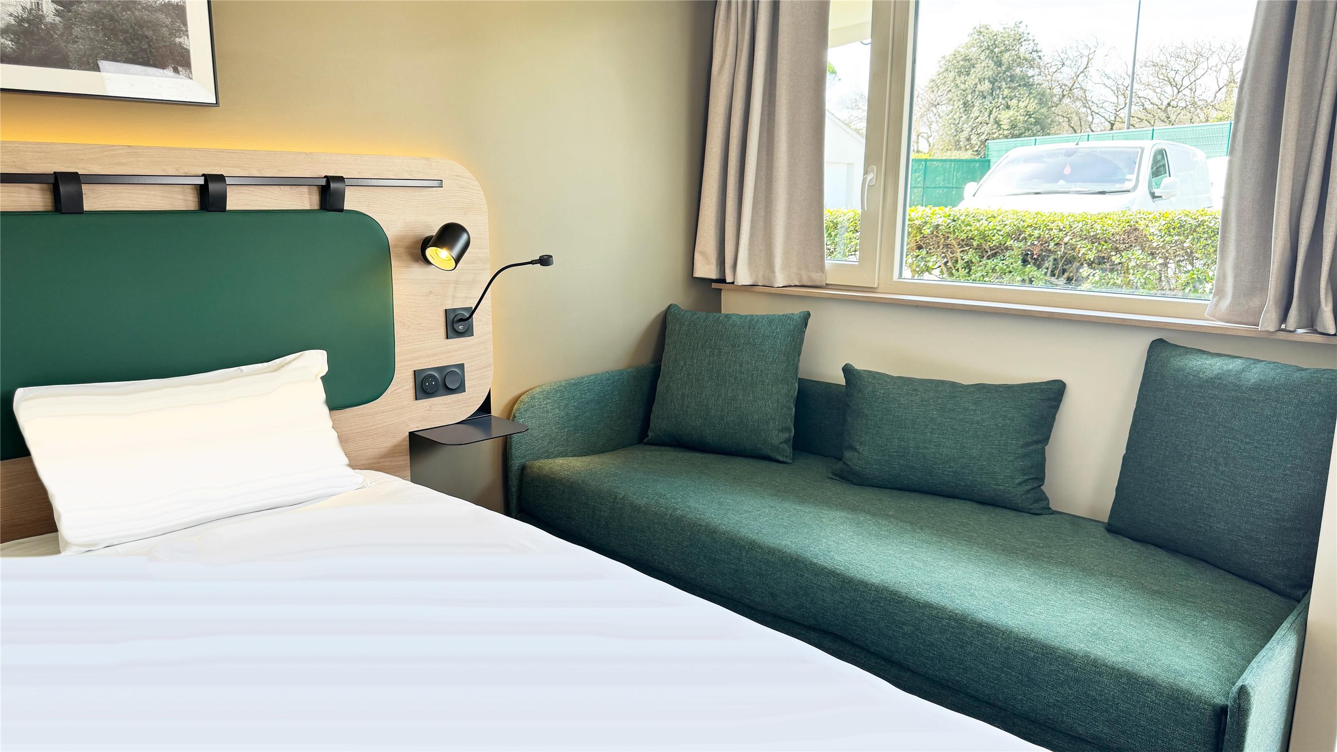 Campanile NATURE - Clermont-Ferrand Le Brezet superior room