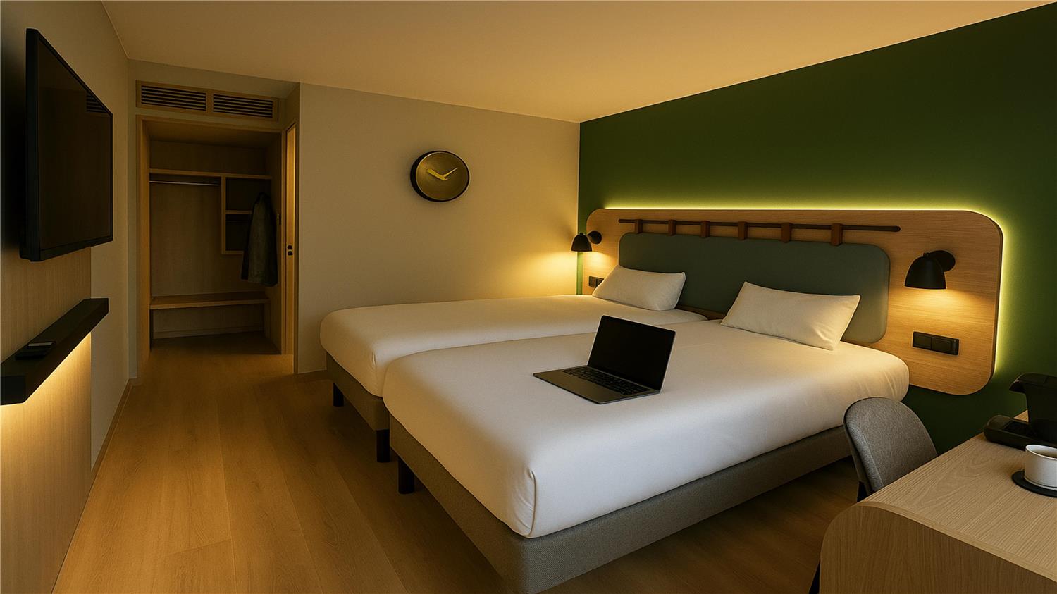 HÔTEL CAMPANILE NATURE - CLERMONT FERRAND NORD RIOM - Campanile NATURE - Clermont Ferrand Nord Riom - CHAMBRE AU BON FORMAT