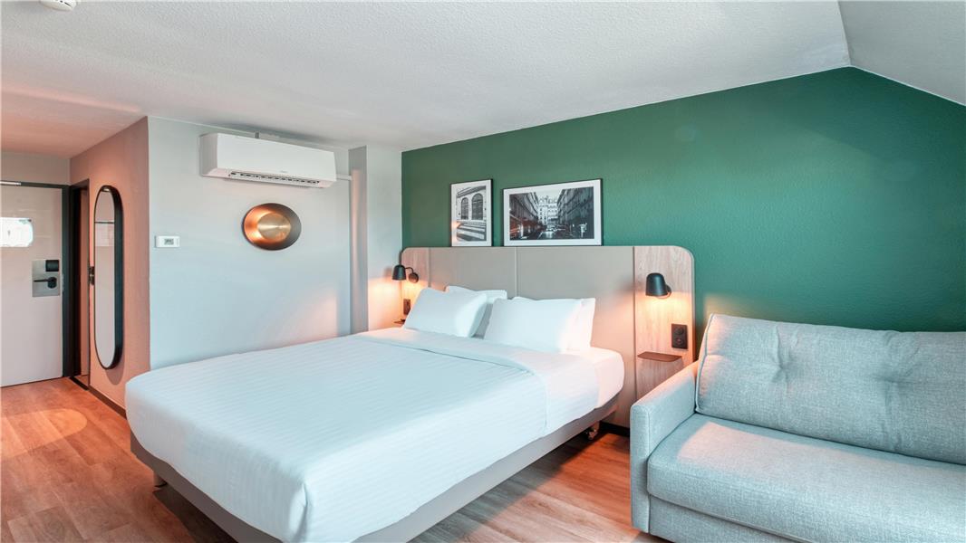 HÔTEL CAMPANILE COMPIEGNE