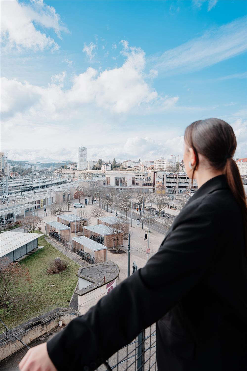 HÔTEL CAMPANILE DIJON CENTRE - Gare - Vue extérieure