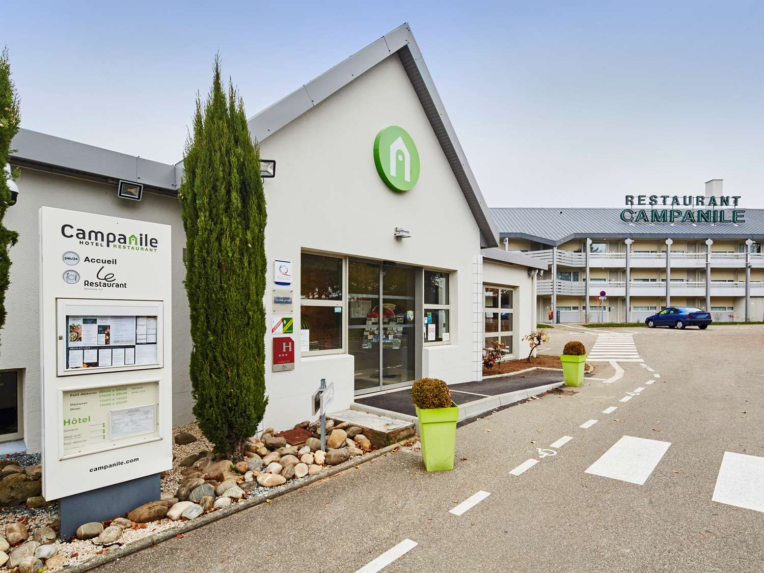 HOTEL CAMPANILE DIJON NORD - Toison d'Or - DIJON TS IMG