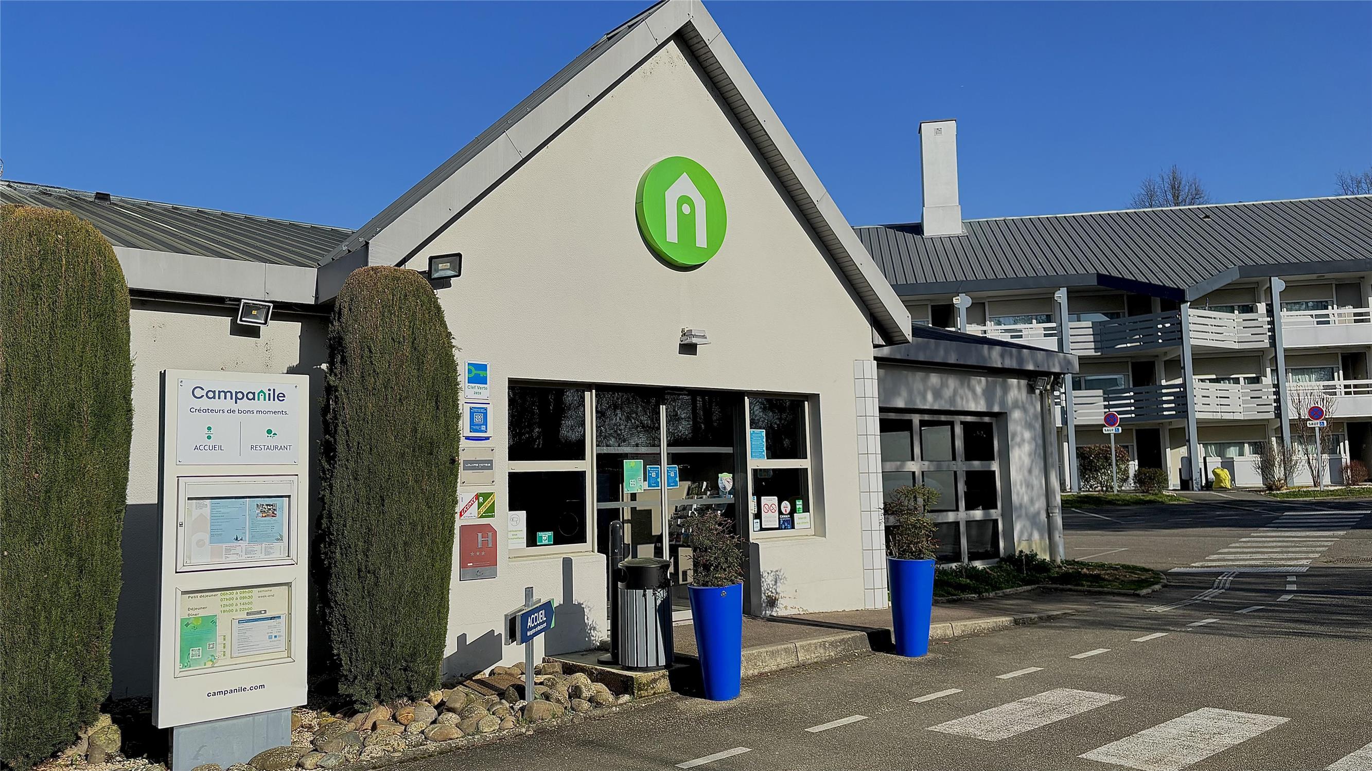 HÔTEL CAMPANILE DIJON NORD - Toison d'Or - Vue extérieure